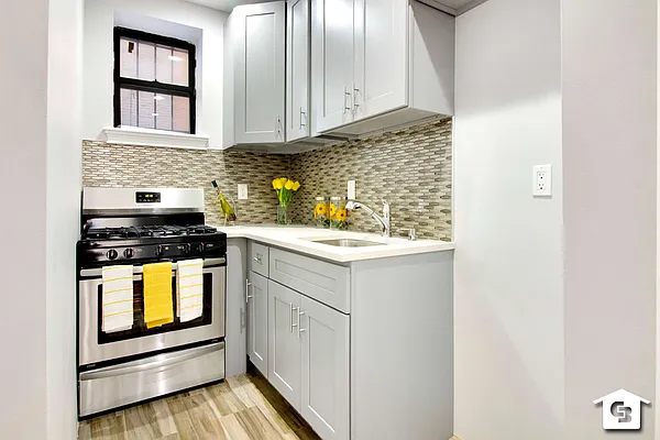 Sold by Coldwell Banker Reliable Real Estate | media 5