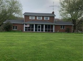 101 Harmony Rd, Slippery Rock, PA 16057