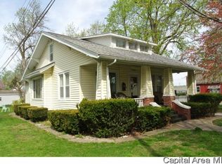 1035 S East St, Jacksonville, IL 62650