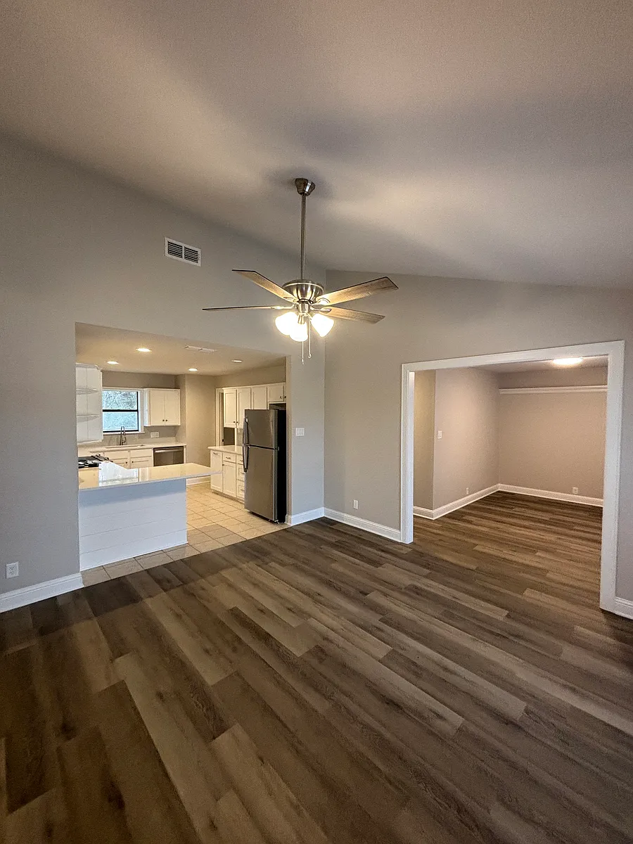Building Photo - 11366 Timber Creek Dr