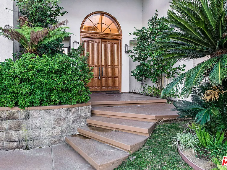 7940 Vulcan Dr — Photo 43