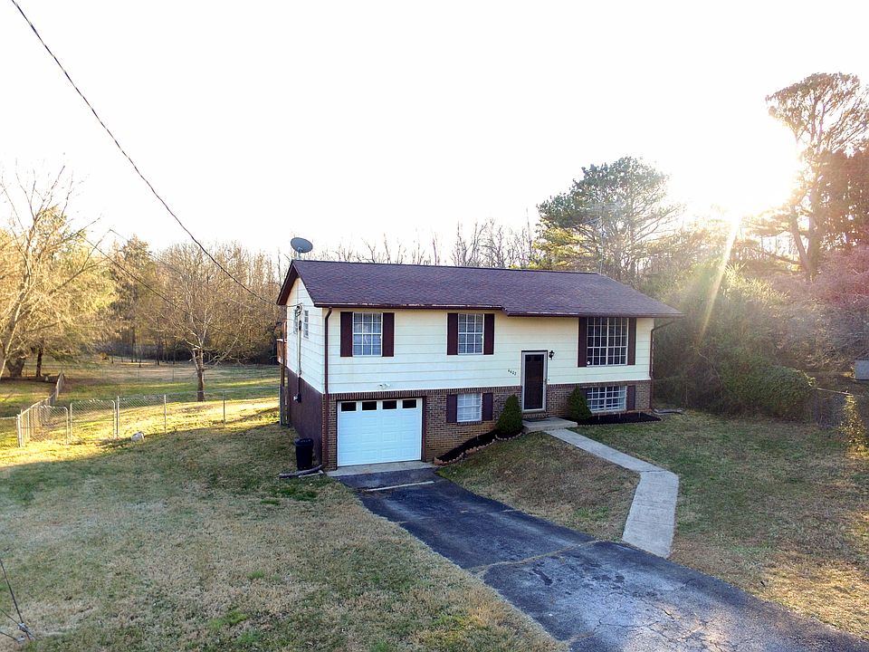 1st image of 4402 Mace Ln