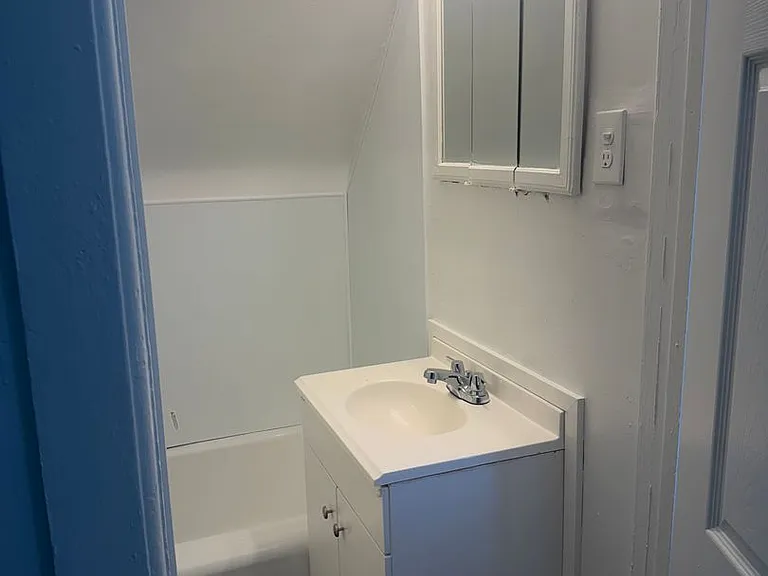 1724 N 24th St — Photo 5