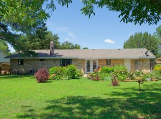 1208 Aspen Rd, Gainesville, TX 76240