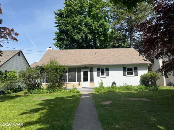 2 Dervend Cir