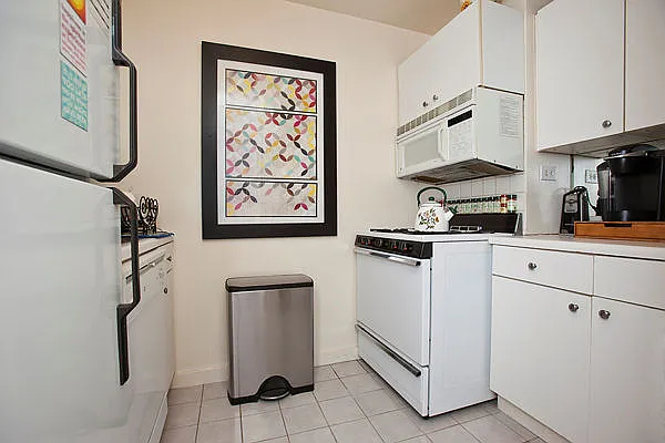 Rented by AIB Management Corp | media 13