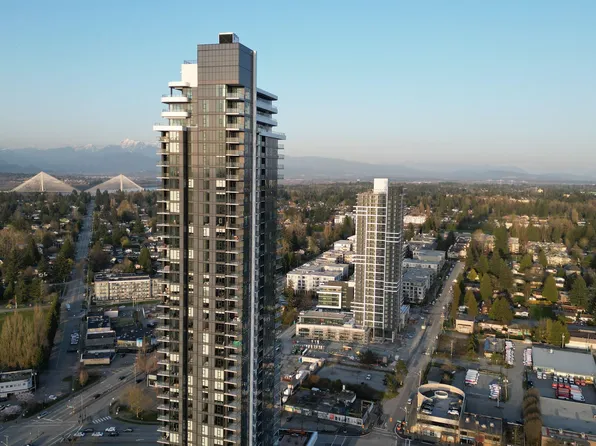 10750 135a St #1501, Surrey, BC V3T 4C9