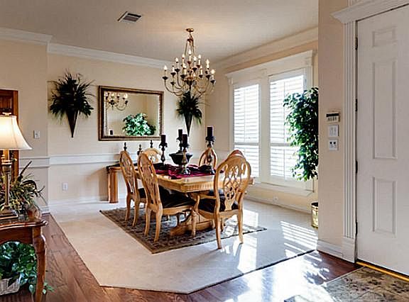 3rd image of 7005 Orchard Hill Ct