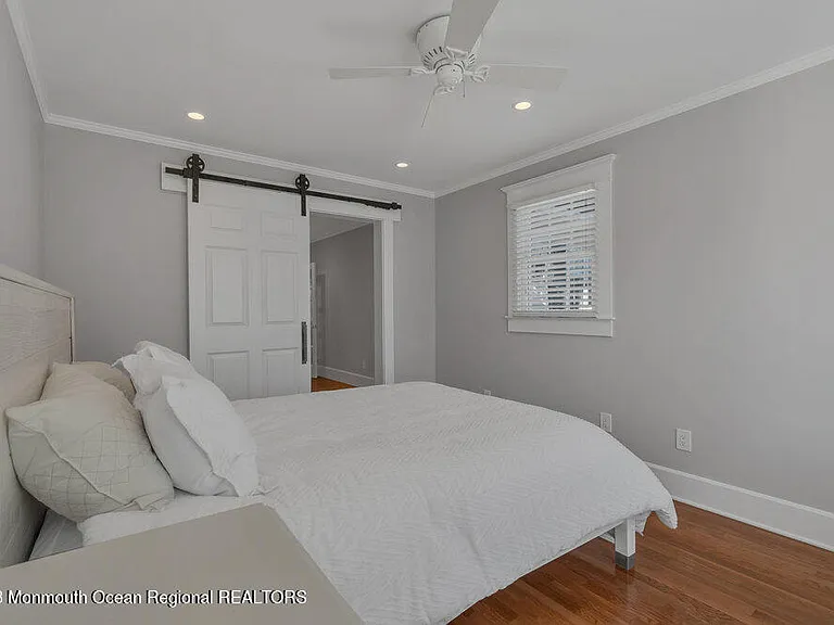 64 Curtis Ave — Photo 20