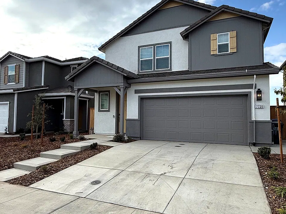 7720 Gray Wolf Way