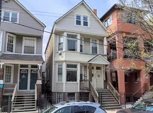 2552 N Southport Ave APT 1F, Chicago, IL 60614