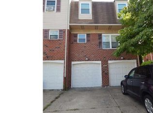 1564 Stoney Ln #B, Philadelphia, PA 19115