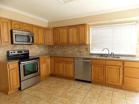 2nd image of 5023 Whispering Falls Dr