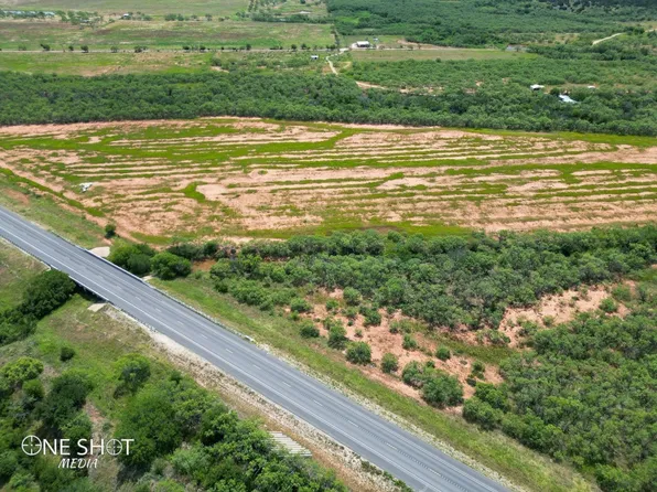 1097 Us Highway 83, Winters, TX 79567