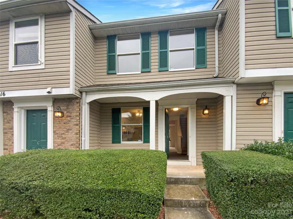 9616 Vinca Cir APT D, Charlotte, NC 28213
