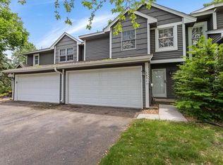 16503 Biscayne Blvd, Eden Prairie, MN 55347