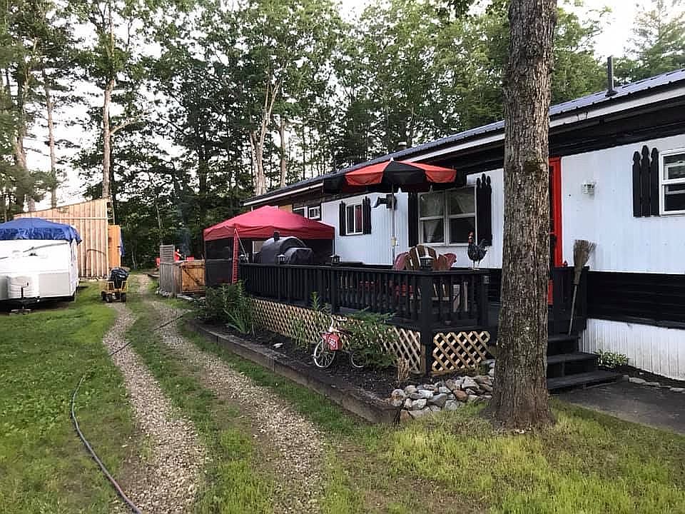 1st image of 70 Diana Dr