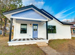 826 W 10th St, Ada, OK 74820