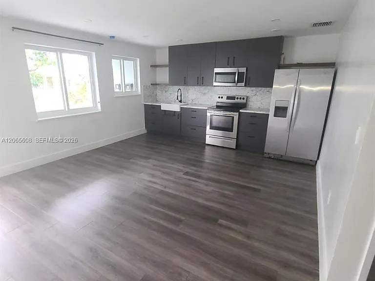 1864 NW 28th St #2 — Photo 11