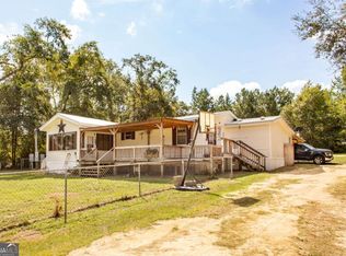 4535 Oak View Cir, Waycross, GA 31503