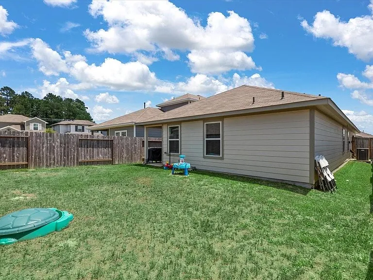 14208 Fern Meadows Dr — Photo 29
