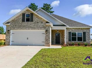 114 Forest Haven Way, Kathleen, GA 31047