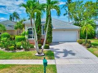 7681 Rockford Rd, Boynton Beach, FL 33472