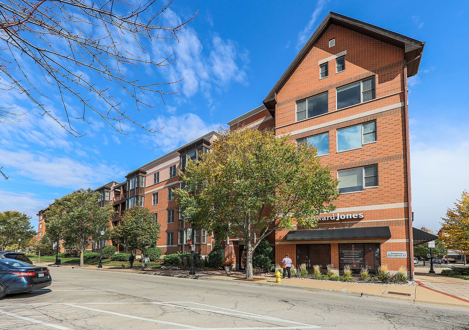 930 curtiss st unit 101 downers grove il 60515 zillow zillow
