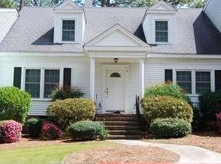 2 Colonial Pines Cir, Pinehurst, NC 28374