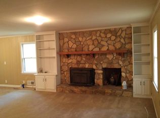 196 Rhine Rd SE, White, GA 30184