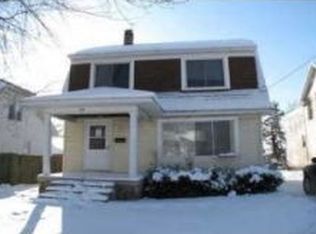 920 Leonard St NE, Grand Rapids, MI 49503