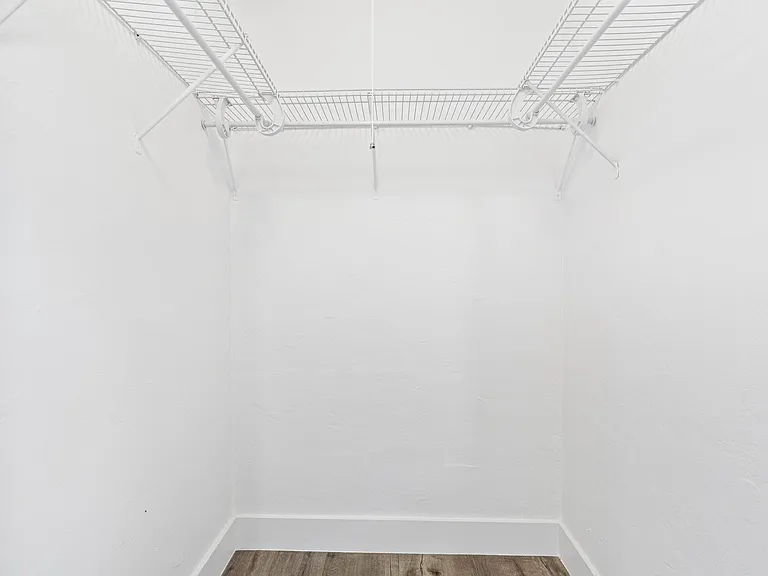 7600 N Miami Ave — Photo 26