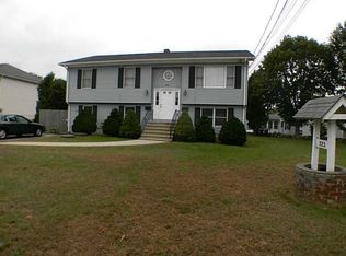 322 Cherry Hill Rd, Johnston, RI 02919