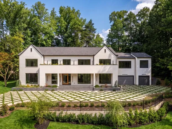 6605 Lybrook Ct, Bethesda, MD 20817