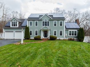 44 Townsend Woods Rd, Hanover, MA 02339