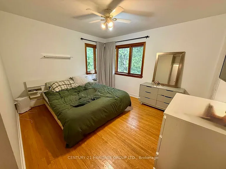 927 Srigley St #MAIN — Photo 9