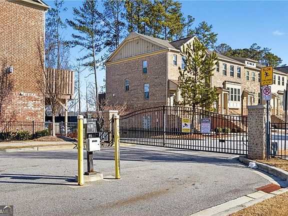 3rd image of 368 Provenance Dr
