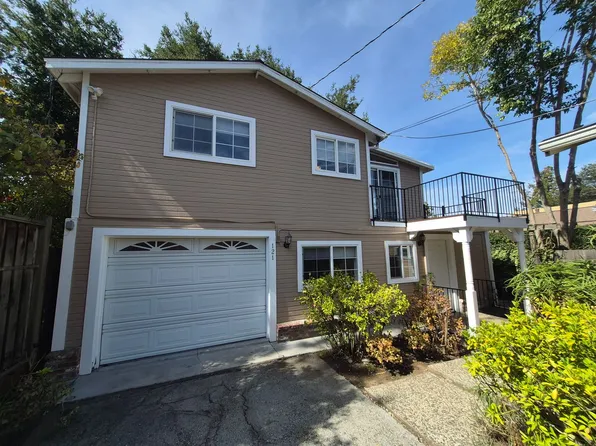 121 Amherst Ave, Menlo Park, CA 94025