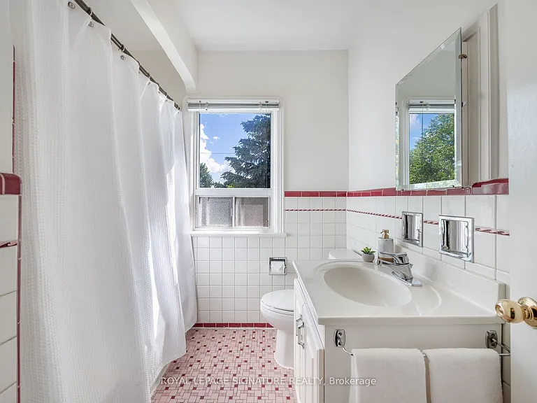 31 Brookview Dr — Photo 29