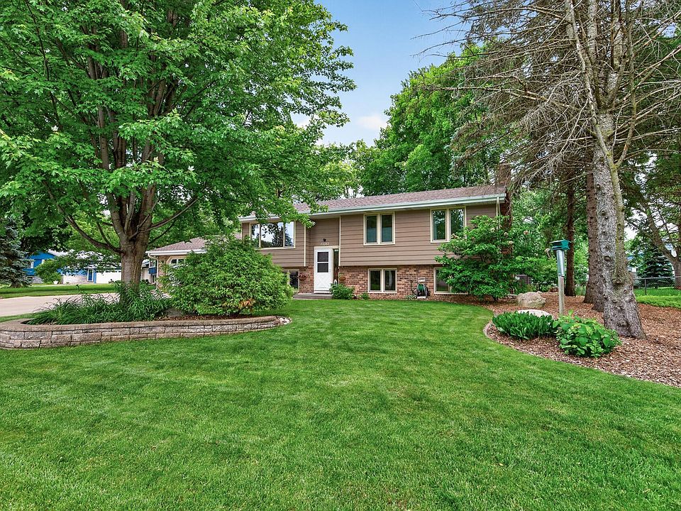 1st image of 17351 Barberry Cir