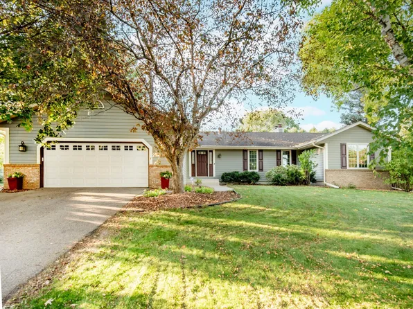 866 Cheri Ln, Mendota Heights, MN 55120