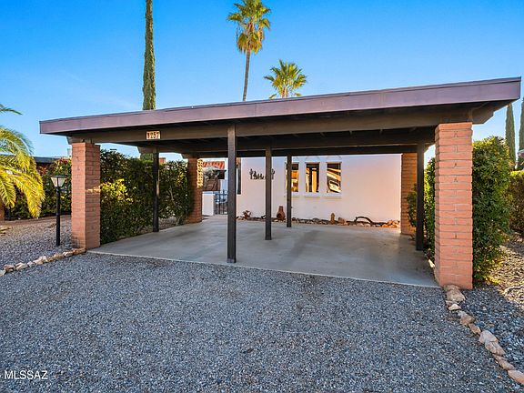2nd image of 257 N Calle Del Diablo