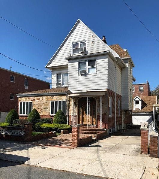 1st image of 8752 23rd Ave