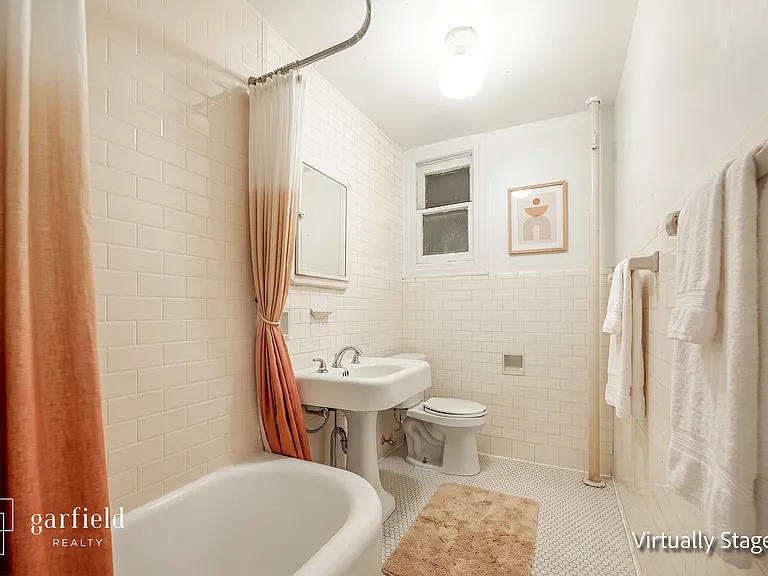 432 5th St #1 — Photo 8