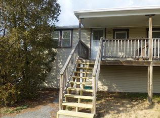15 Akron Rd APT C, Ephrata, PA 17522
