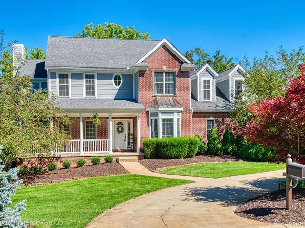 9193 Orion Dr, Brighton, MI 48114