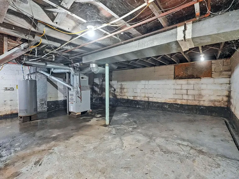 2133 Riedmiller Ave — Photo 32