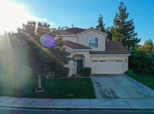 5415 Mayberry Ct, Riverbank, CA 95367