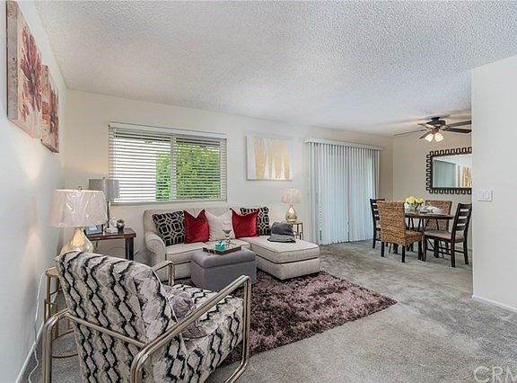 4th image of 23605 Golden Springs Dr Unit J7