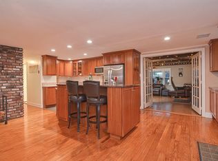 219 Agricultural Ave, Rehoboth, MA 02769